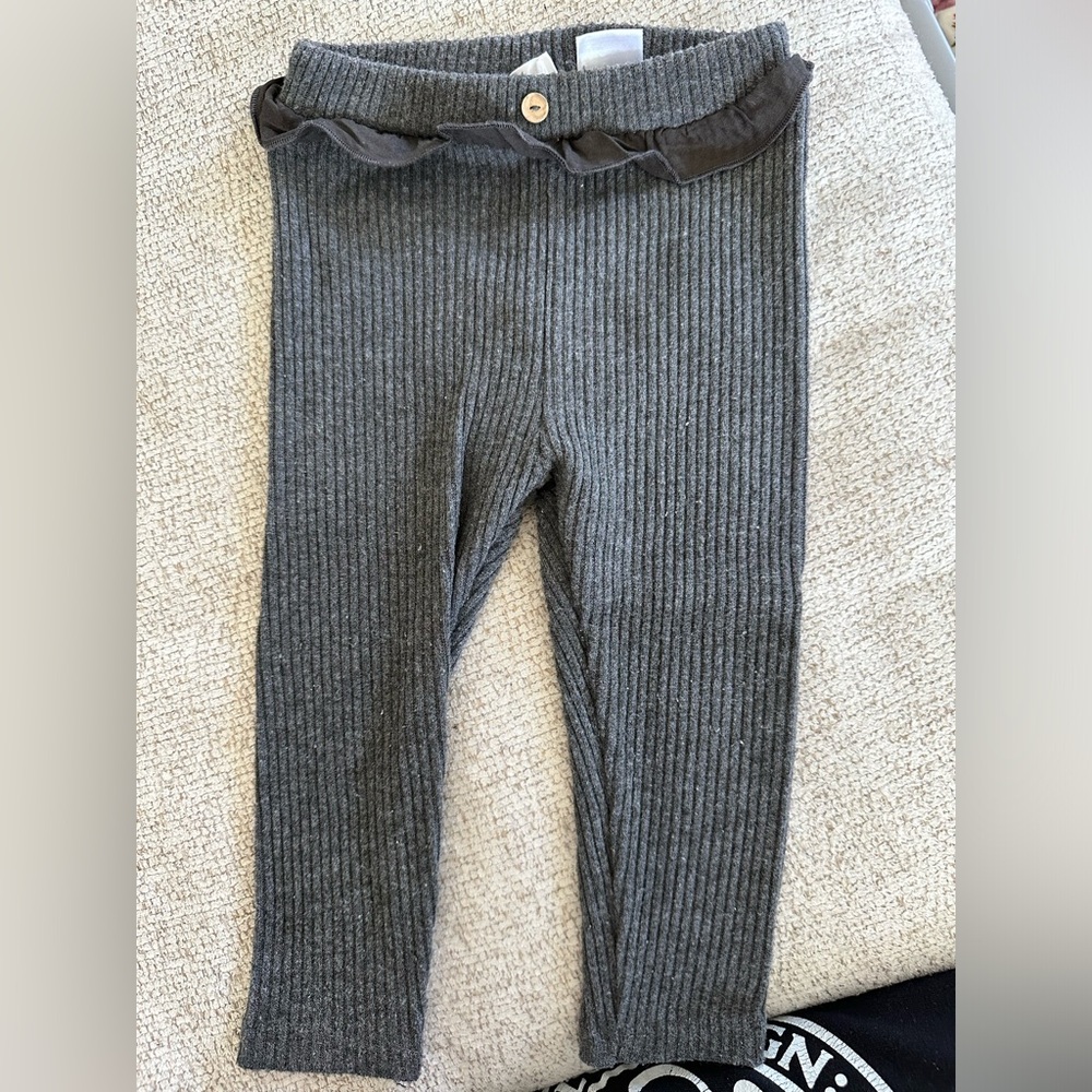 Zara Ruffle Knit Leggings